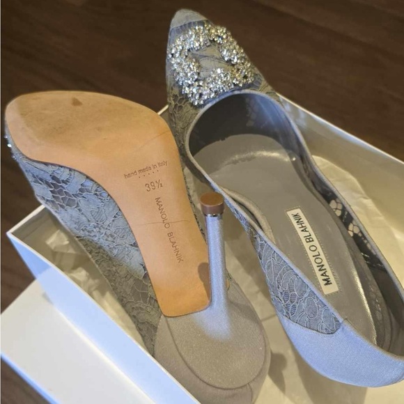 BNWT Manolo Blahnik Floral Print Satin BB Pumps - 39.5 - Picture 10 of 14